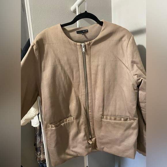 Oak and Fort Bomber - Picture 2 of 2